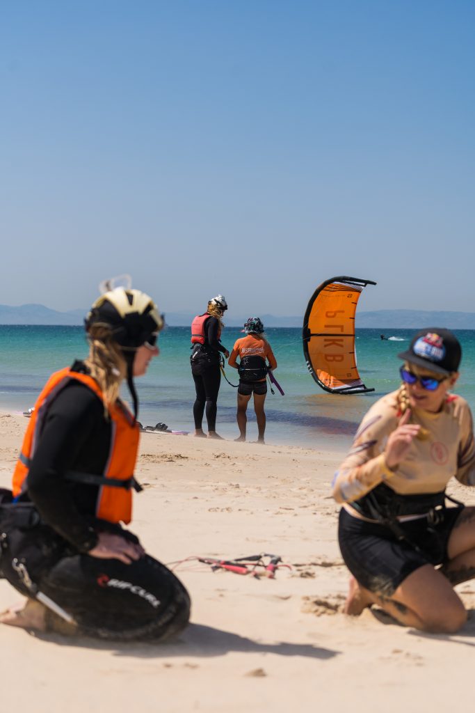 kite camp tarifa : clases de kitesurf