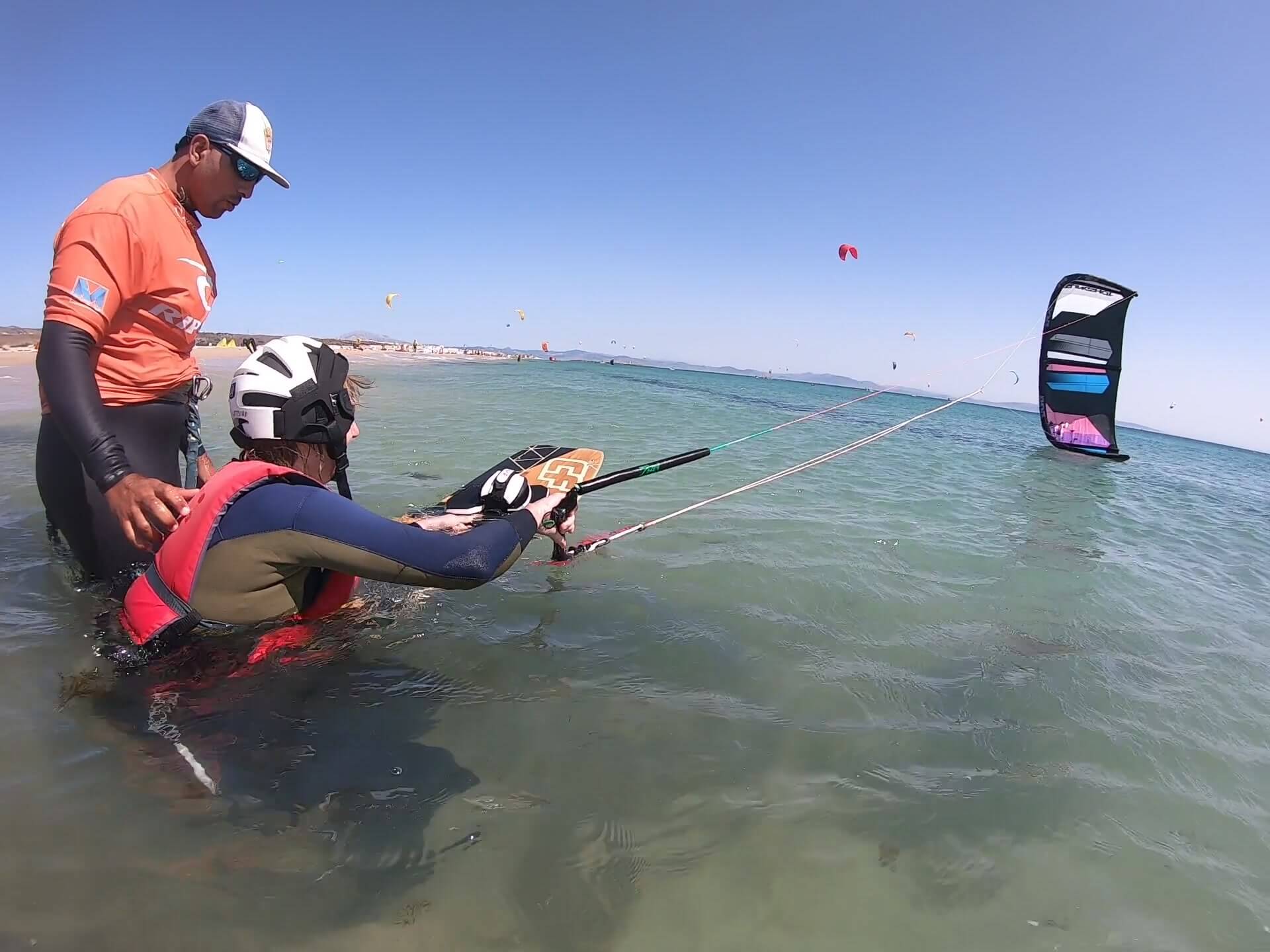 ¿Cuánto tiempo se tarda en aprender kitesurf?